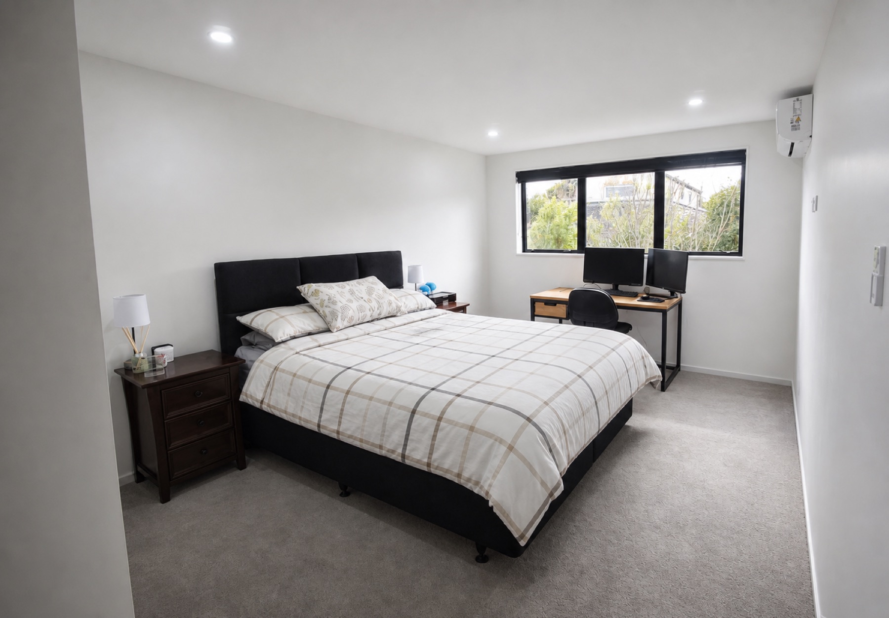 Bedroom at 18D Pinewood Street, Avondale
